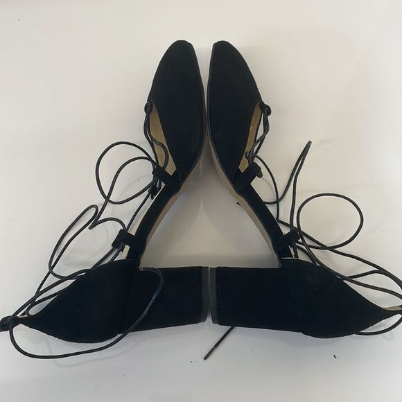 Intentionally Blank Hatter Chunky Heel in Black Suede - Picture 7 of 8